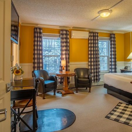 Hotel Dushore Bagian luar foto