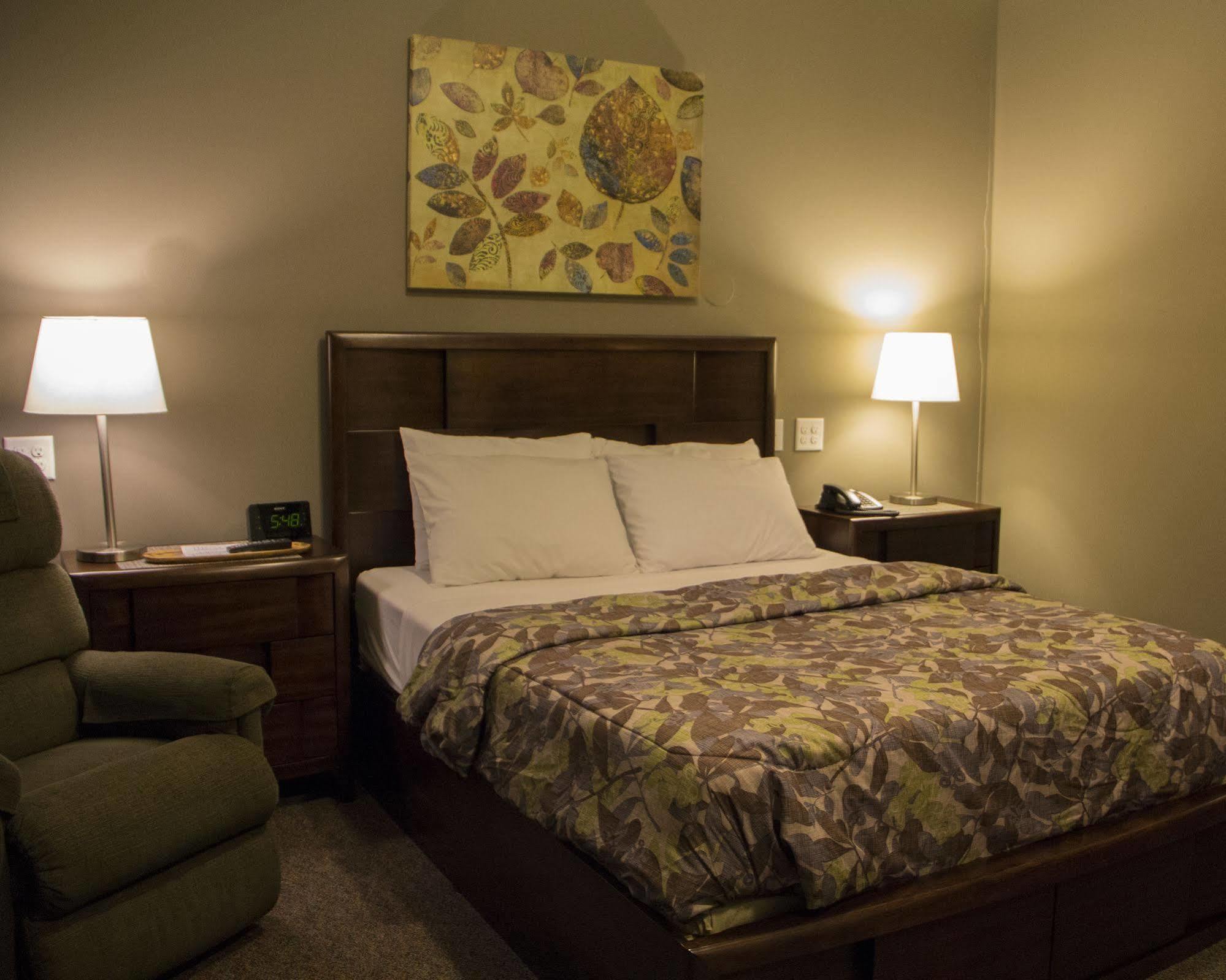Hotel Dushore Bagian luar foto