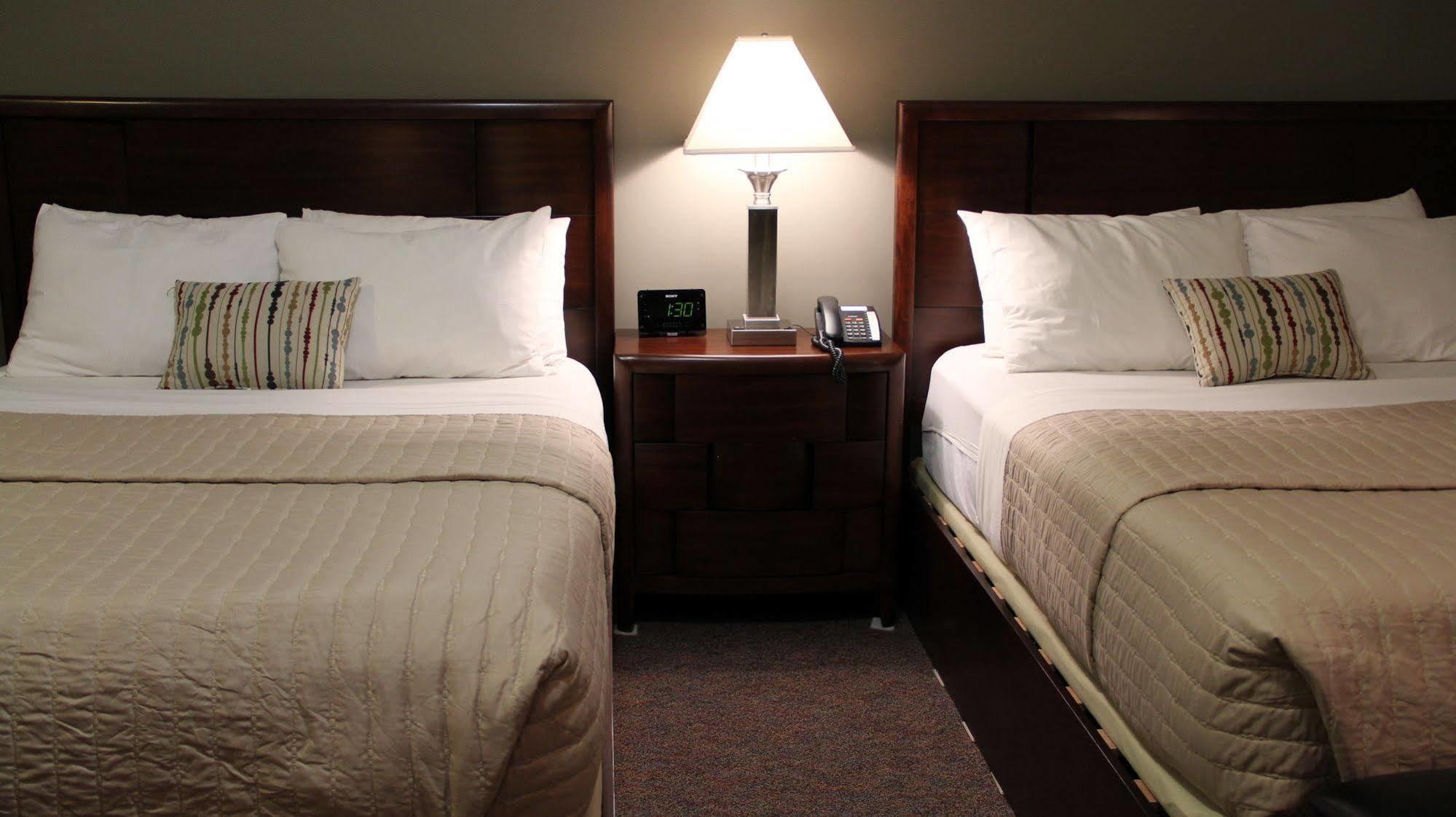 Hotel Dushore Bagian luar foto
